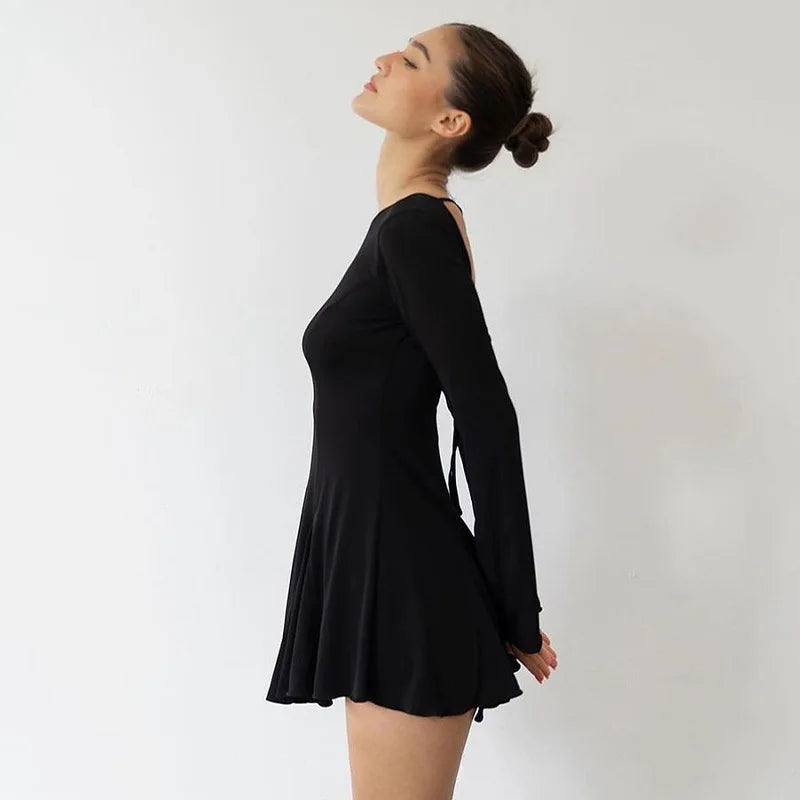Cute Sexy Backless Pleated Mini Dress Y2k Girls White Black Dresses Women Long Sleeve Fall Winter Outfits